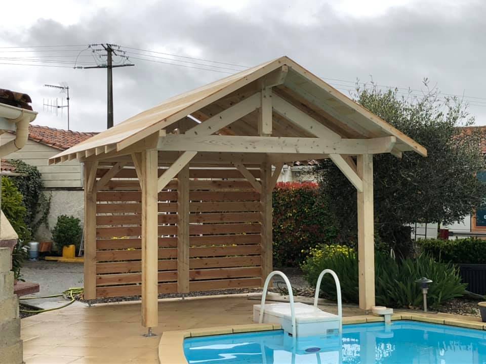 Pergola bois piscine angouleme